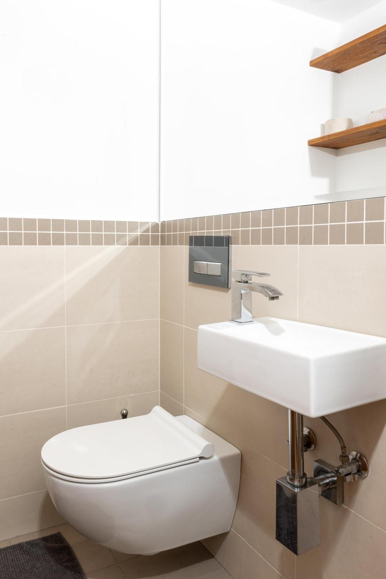 Seahouse Apartments Пиран Екстериор снимка